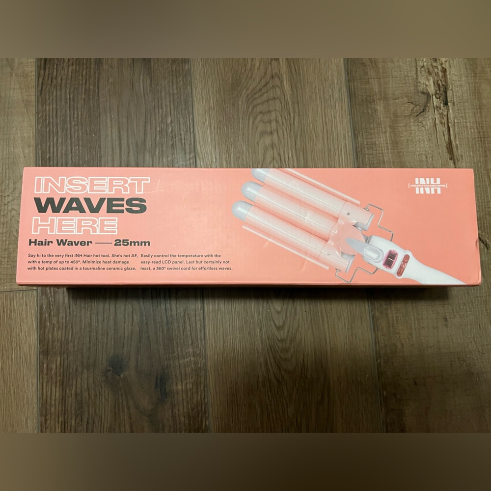 INH INSERT WAVES HERE TRIPLE BARREL HAIR WAVER